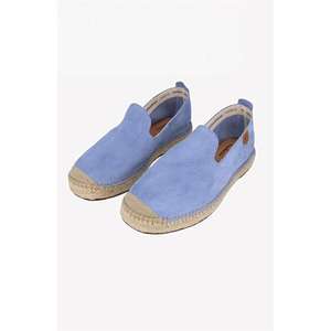 Alpargata cerrada con cuña baja - Product Image 3