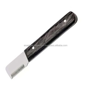 ASAP Pakistan Classic Salon Stainless Steel Stripping Comb Multi Color Wooden Handle Medium Teeth 3-Inch Blade Hardened - Product Image 4