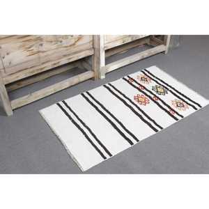 Tapis turc vintage 2,1 x 3,6 pieds, petit tapis, tapis en laine blanc et noir à bordures - Product Image 1