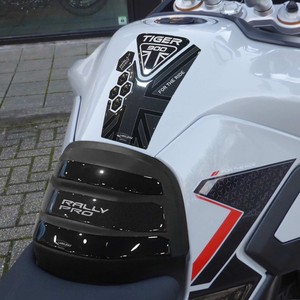 Kit Adesivi Protettivi per Serbatoio Moto Compatibili con Triumph Tiger 900 RallyPro per Decorazione Elegante - Product Image 1