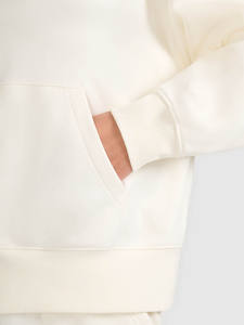 Nuevo diseño al por mayor logotipo personalizado Beige mujer pulóver gota hombro Sudadera con capucha antiarrugas y transpirable sudaderas en blanco para mujer - Product Image 2