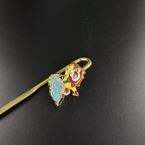 Marcapáginas de Esmalte Chapado en Oro con Diseño de Rey Mono, Ideal para Colecciones Otaku, Soluciones Personalizables para Pedidos Grandes - Product Image 5