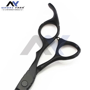 Juego de Tijeras de Peluquería Negras Hechas a Medida de Primera Calidad, Tijeras de Salón de Diseño Ergonómico con Mango de Acero Inoxidable - Product Image 6