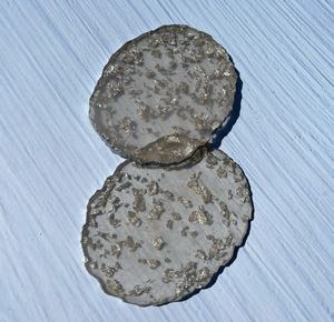 Dessous de verre artware en résine personnalisé avec texture marbrée, ensemble de 4 pièces de dessous de verre décoratifs en résine utilisés dans les hôtels, les bureaux et les bars - Product Image 6