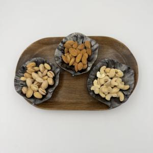 Juego de 3 Tazones de Aluminio para Frutos Secos con Diseño Único y Acabado en Níquel Negro, para Servir Frutos Secos, Aperitivos y Regalos - Product Image 2