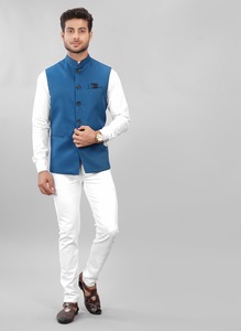 Chaleco de Lujo para Hombre Color Oliva, Ideal para Fiestas, Reuniones Corporativas y Eventos Nocturnos, Disponible a un Precio Accesible - Product Image 2