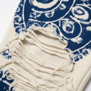 กางเกงวอร์มผ้าแคนวาสกำมะหยี่แบบมีเชือกผูกเอว ทรงสลิม พิมพ์ลายกราฟิกเต็มตัว ขาดปลายเข่า สำหรับผู้ชาย - Product Image 4