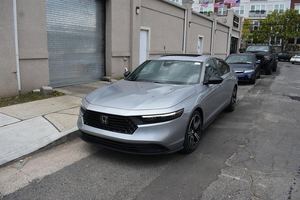 CLEAN 2023 Ho-n-da A_ccord Híbrido Deportivo FWD - Product Image 6