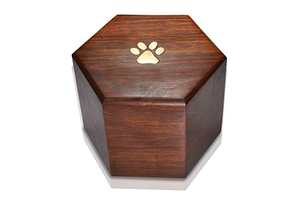 Urna de madera única hecha a mano para restos de mascotas Suministro funerario barato más vendido Último diseño - Product Image 5