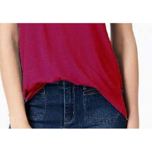 T-shirt da donna Maison Jules rossa con scollo rotondo, in jersey di rayon traspirante, top corto aderente con decorazioni in strass, taglie XS e XXS - Product Image 3