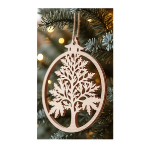 Adorno colgante de Navidad de madera natural para decoración de árboles con aspecto festivo simple pero elegante - Product Image 4