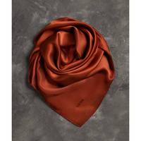 Foulard carré en soie à motif floral uni de couleur carreaux