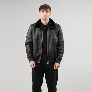 Chaqueta de Cuero Vacuno Negro para Hombre con Cuello de Piel - Product Image 1