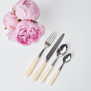 Ensemble de couverts en acier inoxydable miroir avec manche en os jaune élégant, parfait pour les mariages, articles de cuisine, fournitures de table en provenance d'Inde - Product Image 4