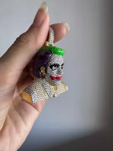 Qualité supérieure 3A Grand pendentif de dessin animé Joker CZ Hop Hip Glacé Diamant simulé Cadeau personnalisé disponible à un prix abordable - Product Image 6