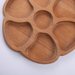 Plateau à collation rond en bois de hêtre à 7 sections - Plateau de service compartimenté de 30 cm - Plateau haut de gamme en bois pour noix, bonbons et sauces - Product Image 2
