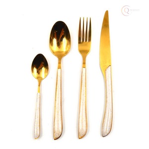 Ensemble de couverts modernes en acier inoxydable pour la salle à manger et les réceptions |   Ensemble cuillère, fourchette et couteau écologiques pour les maisons contemporaines - Product Image 1