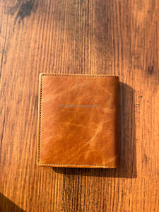 Cartera plegable personalizada de cuero genuino de alta calidad para hombre, gran oferta, carteras de estilo duradero de lujo de cuero de alta calidad - Product Image 3