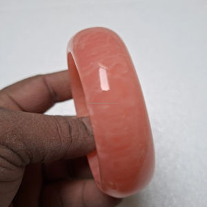 Bracelets en résine faits à la main, accessoires de mode tendance, vente en gros - Product Image 1