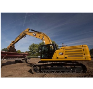 Excavatrice CAT 340 Tier 4 / Stage V robuste, maintenant en vente, avec des patins de chenille en acier triple griffe de 600 mm. - Product Image 5