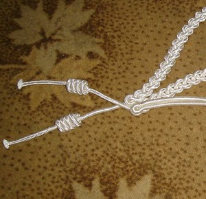 Aiguillette en fil de fer avec embout en laiton pour accessoires uniformes - Product Image 2