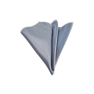 เสื้อเบลเซอร์ผ้าฝ้ายสีดำคลาสสิกพร้อมผ้าเช็ดหน้าแบบพกพา - Product Image 6