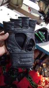 Forte demande grand impact Qualité supérieure Meilleur prix Bon fabricant avec marque privée Nouveaux gants MMA Prix compétitifs - Product Image 3