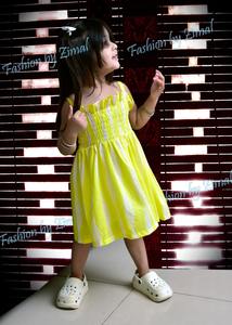 2025 élégant personnalisé enfants robe conception OEM avec logo avant prix d'usine de tissu tricoté à vendre - Product Image 6