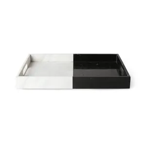 Petit plateau rond classique en résine noire et blanche plateau de service polyvalent pour les boissons, les bijoux et le stockage à domicile - Product Image 2