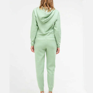 Conjunto de chándal de entrenamiento ajustado para mujer al mejor precio, ropa informal con logotipo personalizado y características de la temporada de invierno - Product Image 4