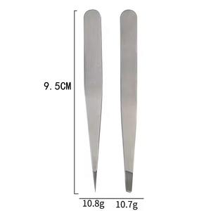 Pince à sourcils professionnelle Deluxe Salon avec poignée ergonomique et embouts de haute précision pour la perfection de la beauté - Product Image 4