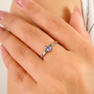 Délicat Minimaliste Bonne Qualité Tanzanite & Tsavorite Dainty Trois Pierre Anneau Simple Style Empilable Bijoux 14K Or Blanc - Product Image 4