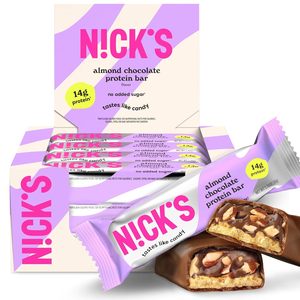 Barres protéinées N!CK'S au chocolat et aux amandes - Boîte de 12 |   Collation riche en protéines, faible en calories, (12 barres x 50g) - Product Image 1