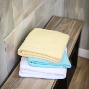 Hermosos juegos de toallas de baño de algodón de gran tamaño para niños con logotipo personalizado Color sólido tejido Technics mejor diseño toallas de baño - Product Image 1