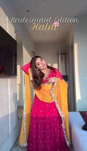 Robe ethnique faite à la main en faux georgette à sequins, avec dupatta en dentelle sur quatre côtés, taille élastique, sans plis, séchage rapide, style moderne pour - Product Image 4