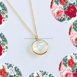 จี้เงิน925ใหม่สุดหรูพร้อมจี้แฟชันสไตล์คาร์เนเลี่ยนทรงหลังเบี้ยประดับอัญมณีสีทองและโรเดียมชุบทองของขวัญสุดสร้างสรรค์ - Product Image 5