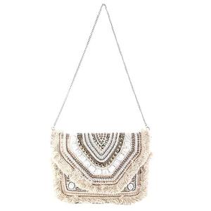 Pochette en jute brodée de style vintage avec fermeture magnétique - Product Image 1