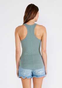 Slim Fit Mujeres Sin mangas Gimnasio Fitness Racerback Entrenamiento Tank Tops Tallas grandes Acolchado Yoga Chaleco - Product Image 3