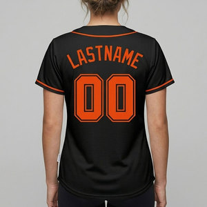 Camiseta cómoda de softbol para mujer, diseñada para transpirabilidad y rendimiento, ideal para uniformes de equipo, entrenamiento y uso en el día del partido. - Product Image 3