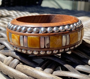 New Brass Bangles Women's Classic Vintage Style Resin Bangle <b>Bracelet</b> Handcrafted Lovers Pattern Customizable Shape Logo - Product Image 2