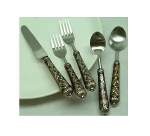 Engraving design Flatware Set high quality Cutlery Set Stainless Steel Cutlery With cheap price For kitchen use