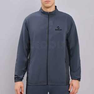 Chaqueta de poliéster para hombre para todo tipo de clima, chaquetas de invierno con cuello levantado, Capucha ajustable, mezcla de tela transpirable, logotipo frontal colocado - Product Image 1