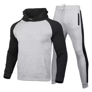Ropa deportiva con logotipo personalizado OEM 100% poliéster transpirable de talla grande trajes de invierno de dos piezas con cuello con capucha chándal con patrón sólido - Product Image 3