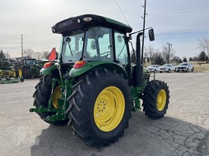 Tracteur à chenilles JOHHN DEEERE 5120M 2024, 160 CV avec moteur et pompe à roulement à billes - Product Image 5