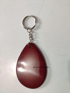 Porte-clés en résine personnalisé avec motif floral Porte-clés en résine époxy faite à la main Prix de gros Porte-clés en résine unique de Noël - Product Image 6