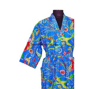 Robe kimono longue en coton biologique 100% faite à la main, vintage, matelassée, style indien, écologique, vêtements de nuit pour femmes et filles - Product Image 4