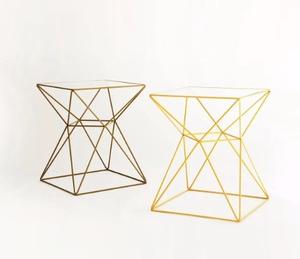 Tables à cadre métallique intérieures et extérieures résistantes aux intempéries, design moderne, adaptées aux restaurants, hôtels et couloirs - Product Image 6