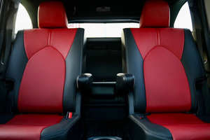 Toyota Highlander XLE SUV 2024 Usado, Volante a la Izquierda, Asientos de Cuero, Diésel, Tracción Total, Control de Crucero Adaptativo, Neumáticos R18, 5 Plazas, Automático, Techo Panorámico - Product Image 5