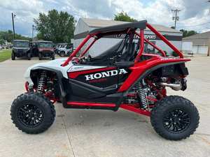 NUEVO Honda Talon 1000R FOX Live Valve UTV 2025 - Product Image 3