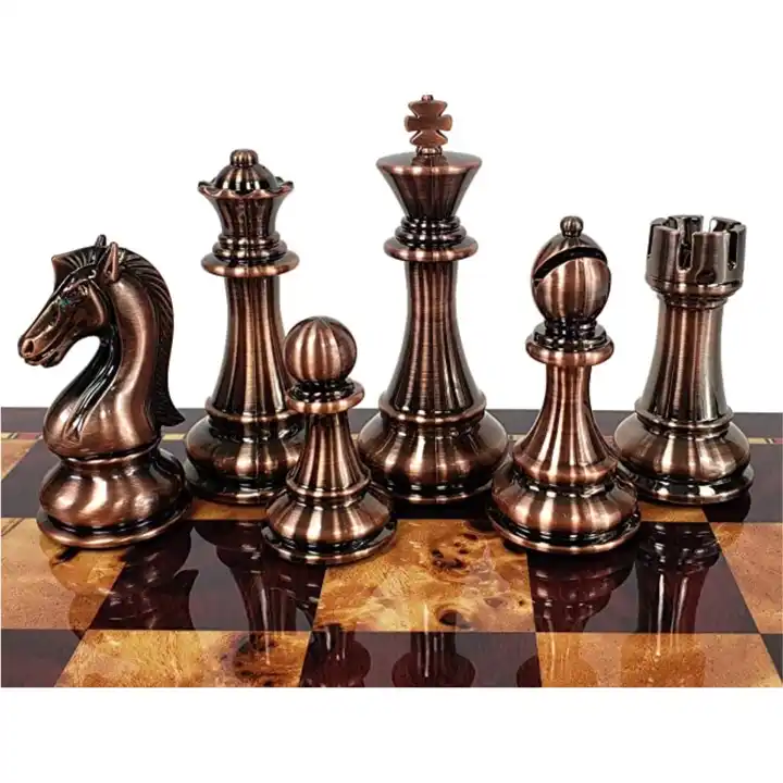 Jogo de xadrez com inovador design em peças e tabuleiro